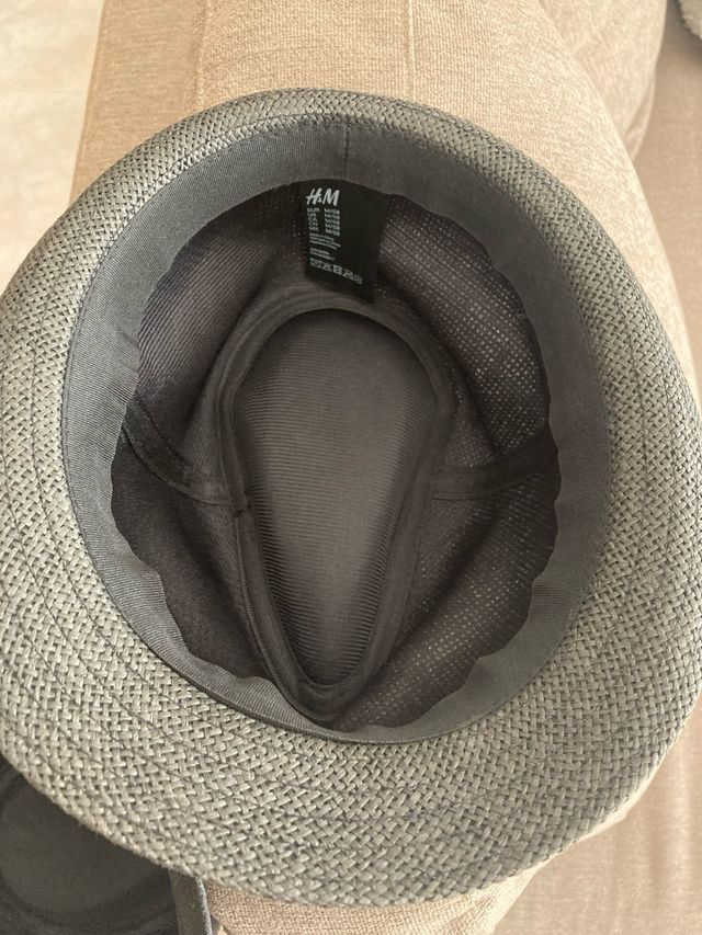 Gorro de caballero gris de verano de H&M