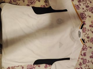 Camiseta del real Madrid año 2023-2024 firma