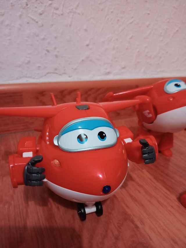 Lote super wings jett transformer