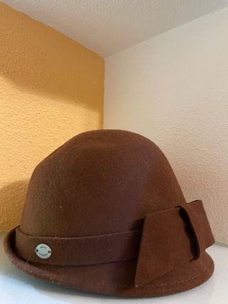 sombrero Cloche Adolfo Domínguez