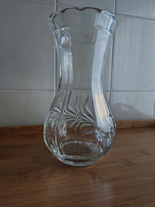 ANTIGUO JARRÓN CRISTAL PRENSADO