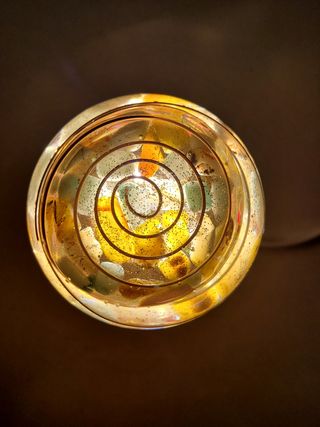 Lampada in pietre naturali