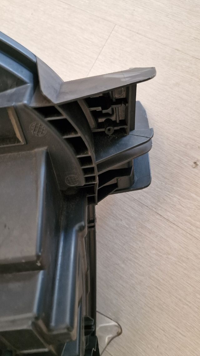 Faro Izdo Renault Espace MK5  260608