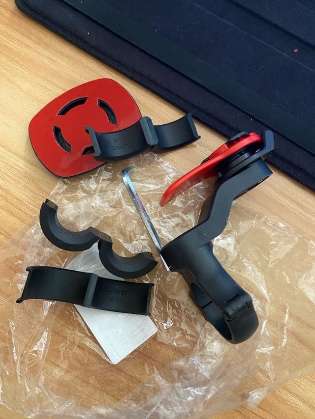 Suporte quadlock Moto Telemovel