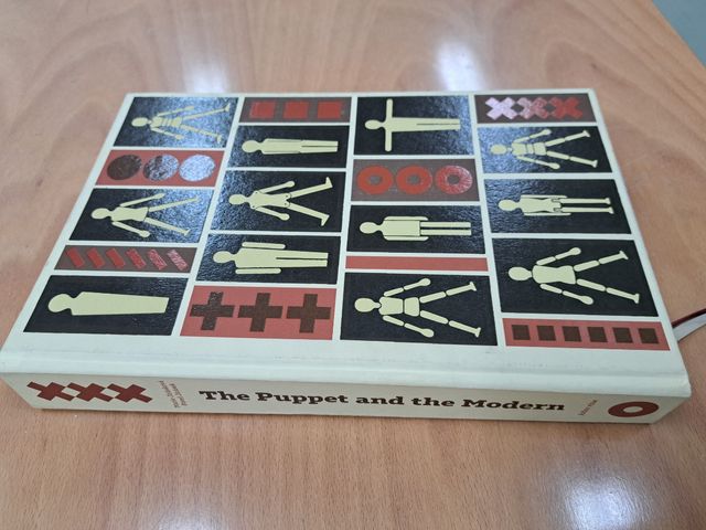 Libro títeres THE PUPPET AND THE MODERN