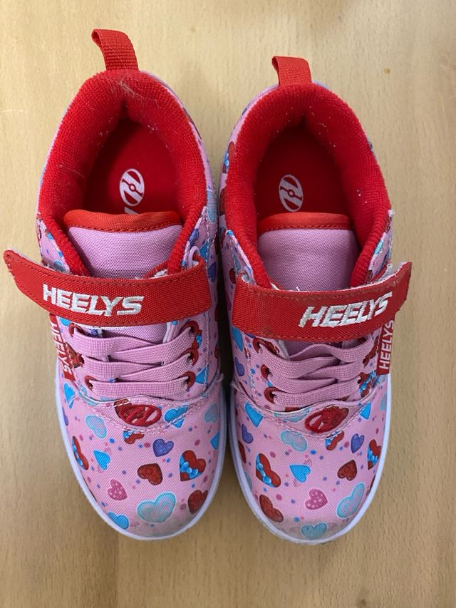 Zapatillas con ruedas Heelys ¡nuevas!! T30
