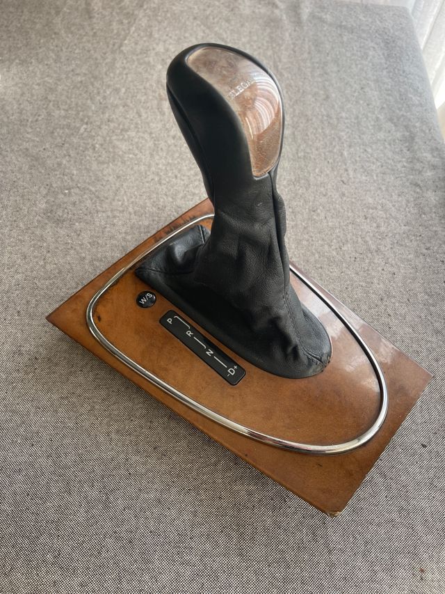 Pomo mercedes clase e w211 + consola