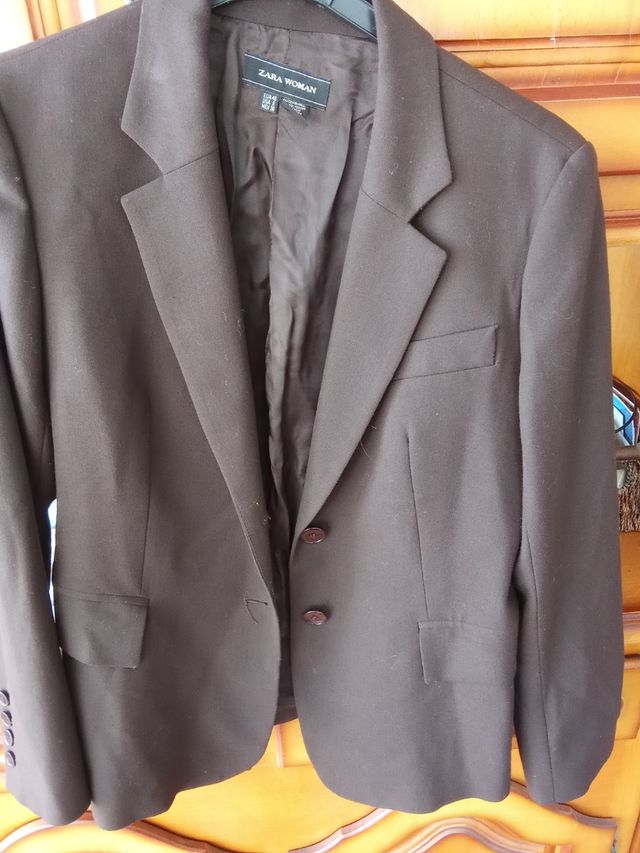 Blazer marrón zara