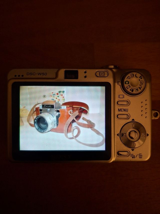 Cámara fotos Sony Cyber-shot 6.0