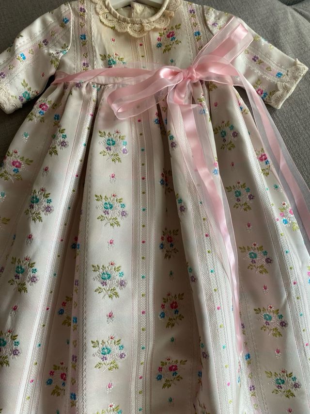 Volcada Fallera bebé