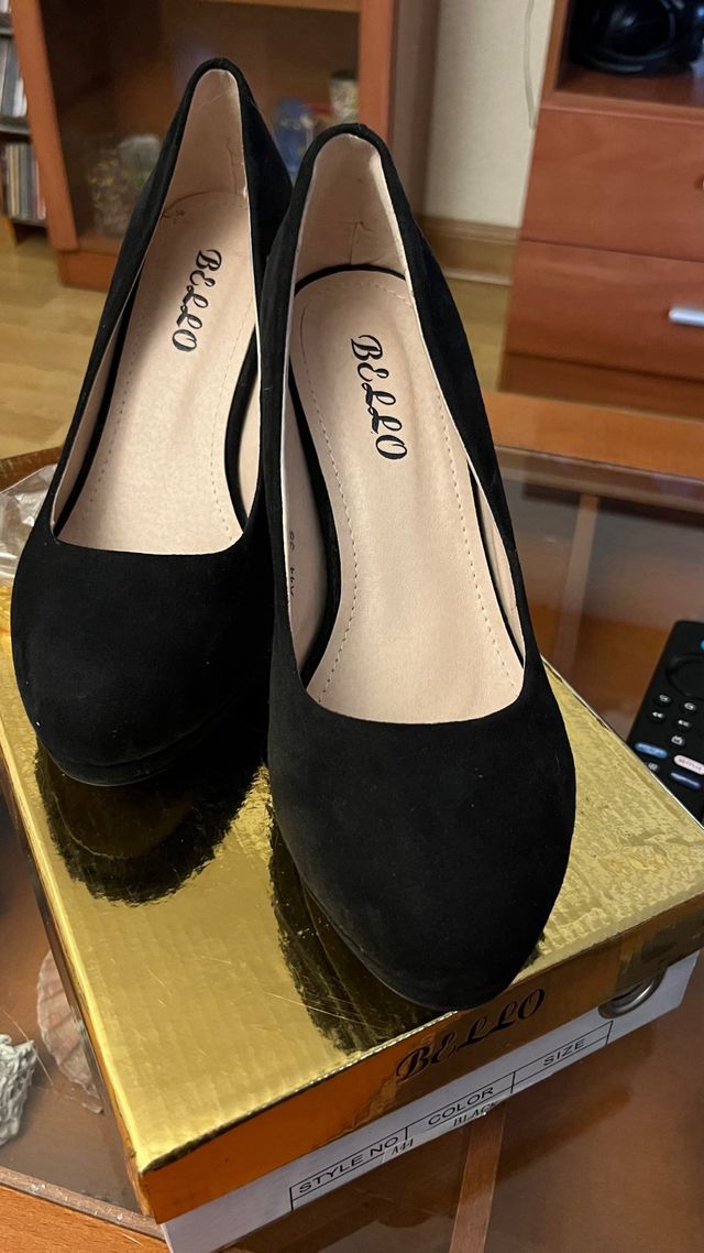 Zapato de  tacon negros