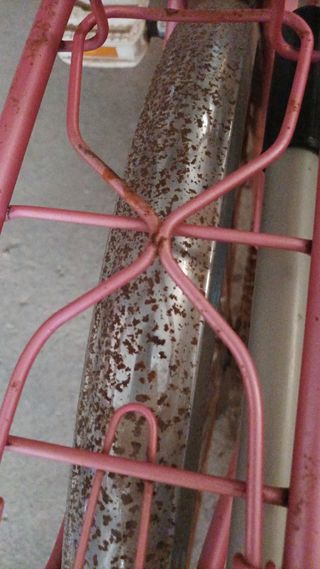 Bicicleta BH rosa de paseo