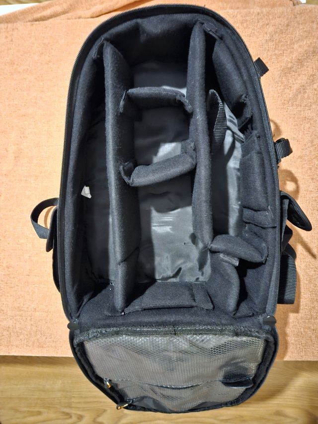 Mochila con compartimentos para cámara