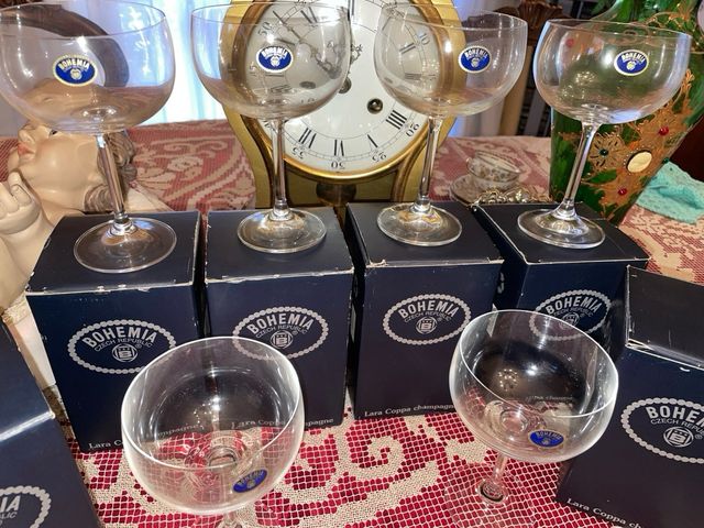 Sei coppe di champagne di Bohemia Repubblica Ceca 