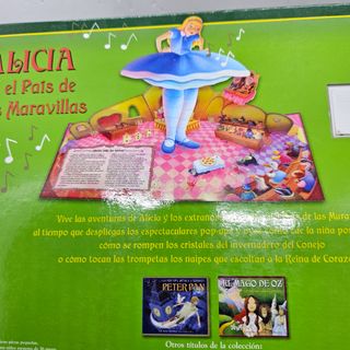 POP UP Alicia en el País Maravillas DESCATALOGADO