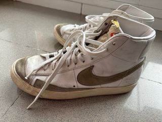 Botas / zapatillas Nike T42