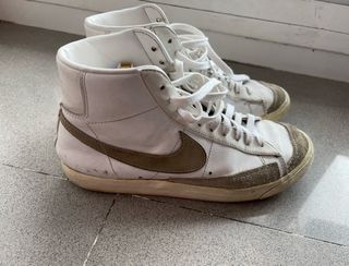 Botas / zapatillas Nike T42