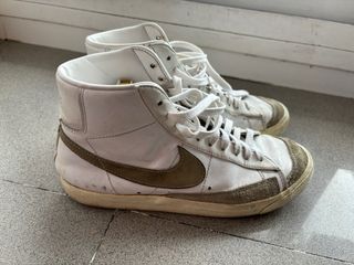 Botas / zapatillas Nike T42