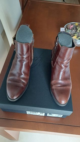 Botines Alpe marrones