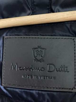 Plumas massimo dutti. Talla M