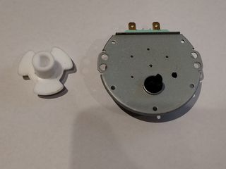 Motore Microonde LG AC21V,3W,5/6R.P.M