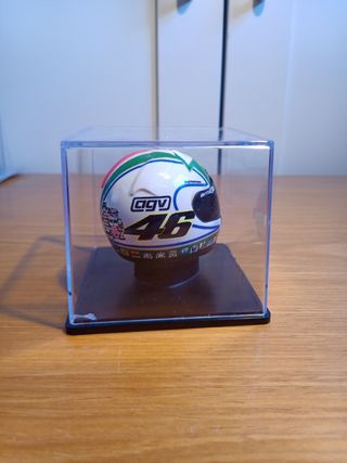 Maqueta casco V.Rossi Mugello 2002