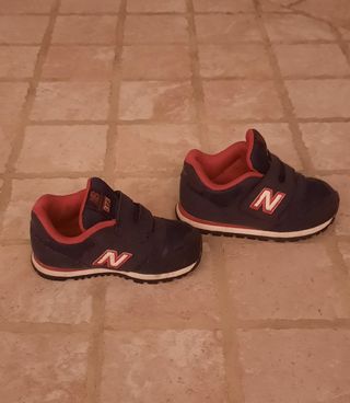 New Balance taglia 21