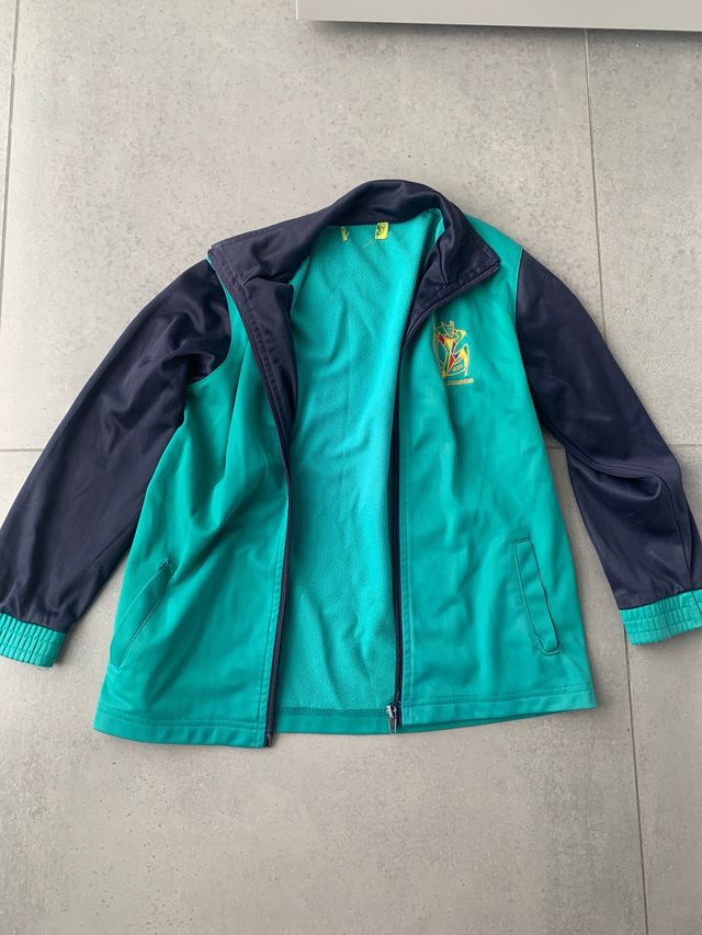 Chaqueta uniforme colegio garcia lorca.