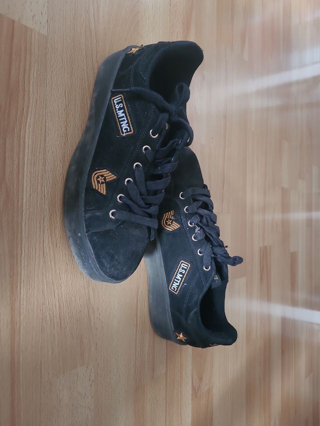 Zapatillas negras