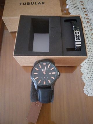Reloj hombre y pulsera a juego las dos cosa