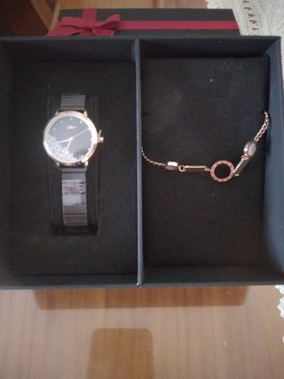 Reloj de mujer y pulsera los dos