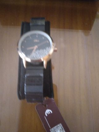 Reloj de mujer y pulsera los dos