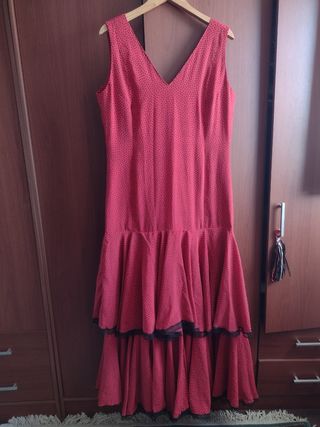 Traje flamenca rojo lunares