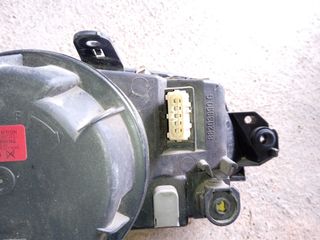 Faro delantero izquierdo Peugeot 306