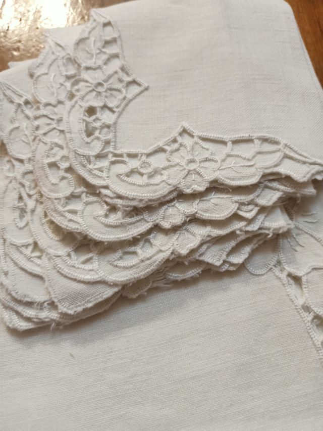 4  tovagliette da tè realizzate a mano