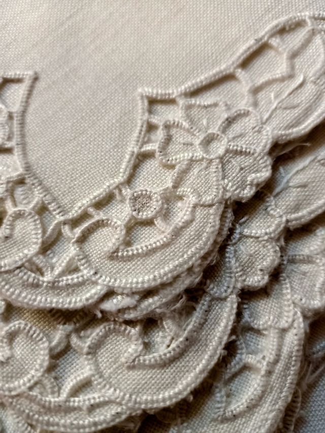 4  tovagliette da tè realizzate a mano