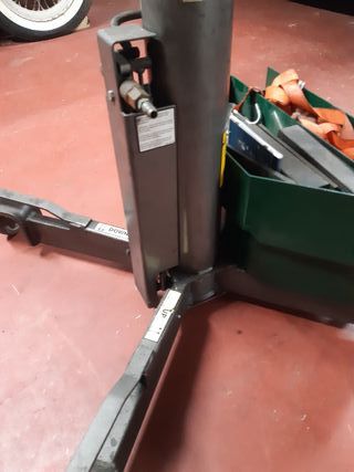 ELEVADOR PARA CONJUNTOS MECANICOS-GATO DE FOSO