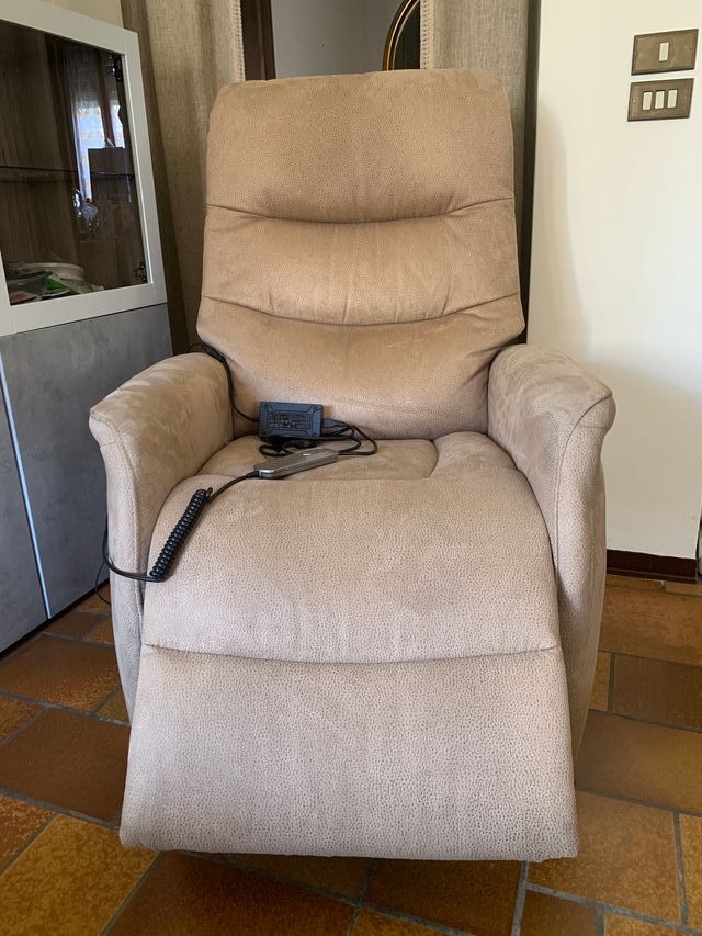 Poltrona RELAX Anziani Reliving Birba 2 Elettrica