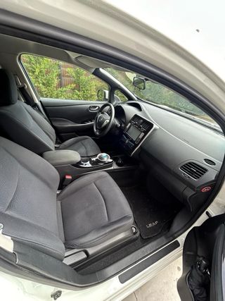 Nissan Leaf 2014
