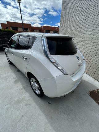 Nissan Leaf 2014