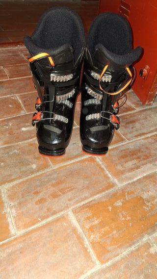Esquís y botas infantiles 