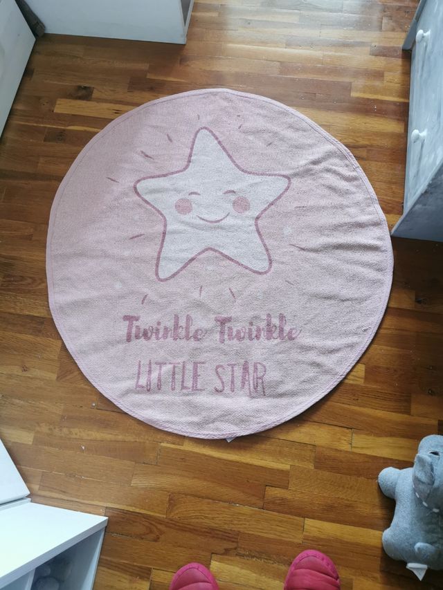 Alfombra + perchero infantil 