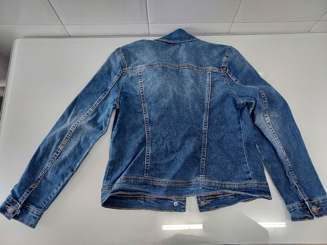 Cazadora vaquera niña Benetton