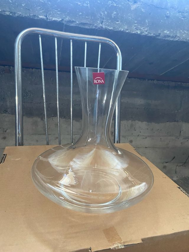 Decanter Rona