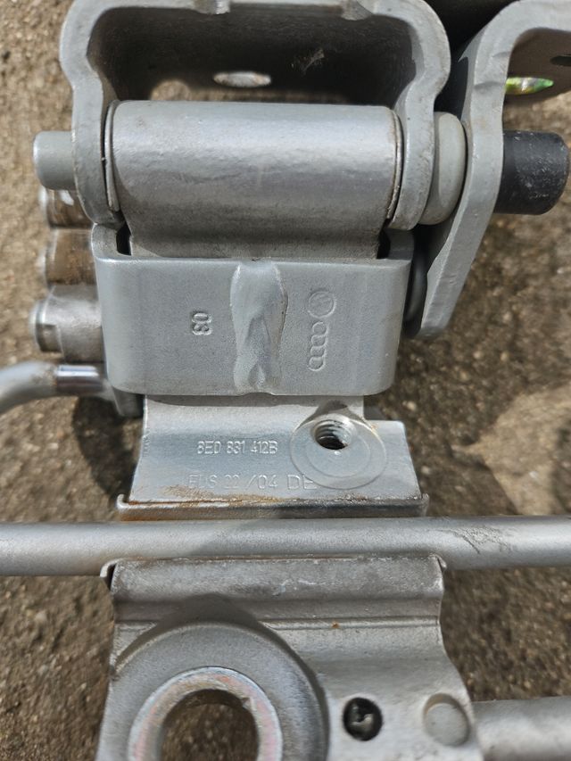 Cerniere per porte Audi A4