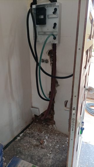 Electricidad y fontanería Zaría