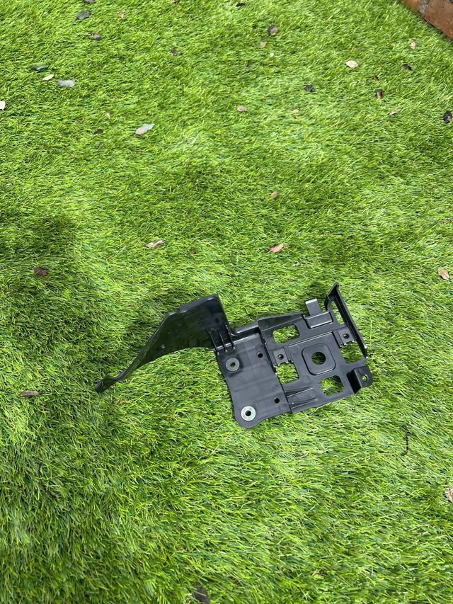 Soporte alternador yamaha r6