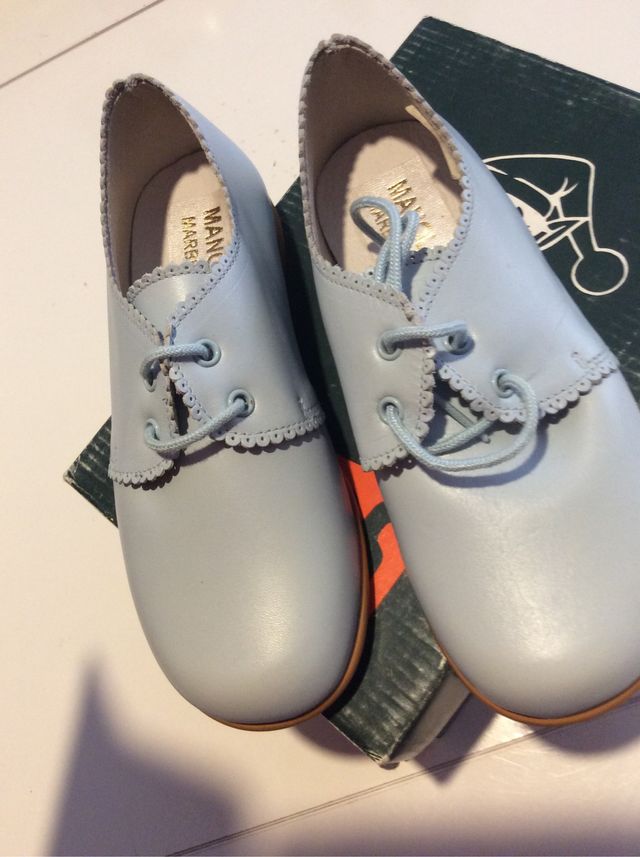 Zapatos niño-niña. N. 27.