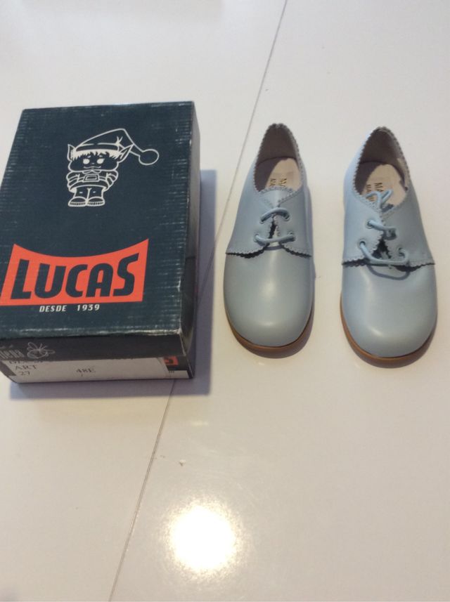 Zapatos niño-niña. N. 27.