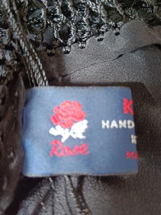 Precioso mantón manila en seda